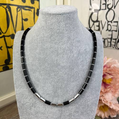 Schwarze eloxierte Aluminium & Edelstahl Walzenkette Choker – Handgefertigte Herren & Damen Halskette, 55cm, Karabinerverschluss