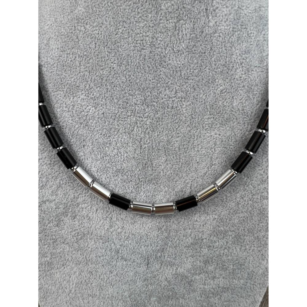 Schwarze eloxierte Aluminium & Edelstahl Walzenkette Choker – Handgefertigte Herren & Damen Halskette, 55cm, Karabinerverschluss Bild 3