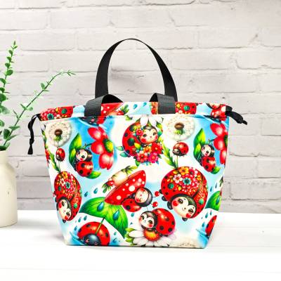 Field Bag Größe M – Handgenähte Stricktasche mit Henkeln & Innentasche für 400-500g Wolle, Projekttasche zum Stricken