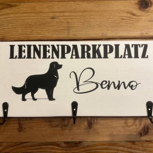 Personalisierter Hundeleinenhalter aus Holz – Leinenparkplatz mit Hunderasse & Name, individuell gestaltet