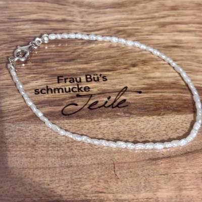 Filigranes, handgefertigtes Armband aus Zuchtperlen mit 925-Silber-Verschluss