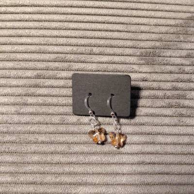 Niedliche Schmetterling Ohrhänger aus Glas – Handgemachter Frühlingsschmuck, Edelstahl, Allergikerfreundlich