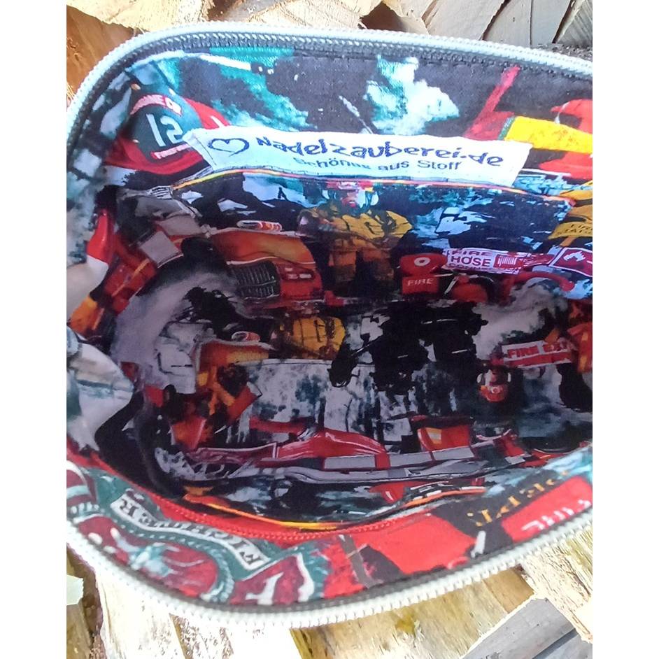 Crossbag Feuerwehr, Schultertasche, Umhängetasche, Feuerwehr-Upcycling, Feuerwehrkleidung Bild 5