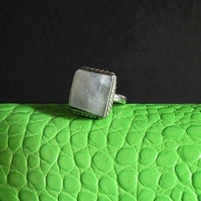 Regenbogen-Mondstein-Ring aus 925 Sterling Silber – Einzelstück Gr. 18,5 / 57,5