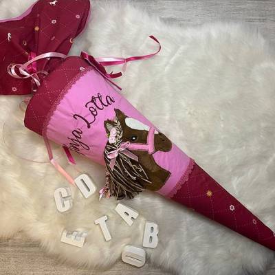 Schultüte, Zuckertüte, gestickt, Pferdekopf im Mähne, dunkelrot; rosa, Einschulung, personalisierbar, Kissen