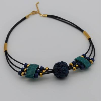 Lederkette, Keramikkette, blau petrol gold, Collier, feine Halskette mit griechischen Keramikperlen, Schmuck, Perlen
