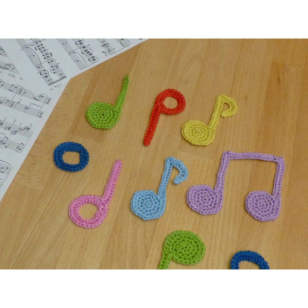 Häkelanleitung Applikationen Violinschlüssel und Noten, pdf-Datei Bild 3