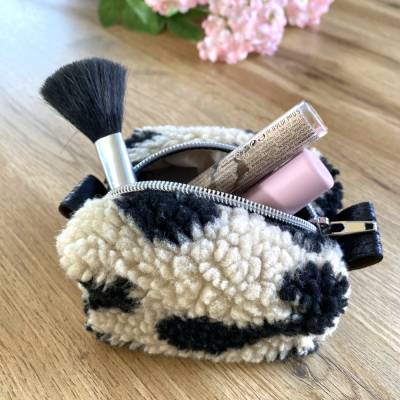 Mini-Schminktäschchen Boxi-Bag Kosmetiktäschchen Tampontäschchen flauschig Plüsch Leomuster