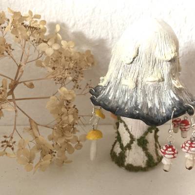 Tintling-Pilz-Ohrringhalter