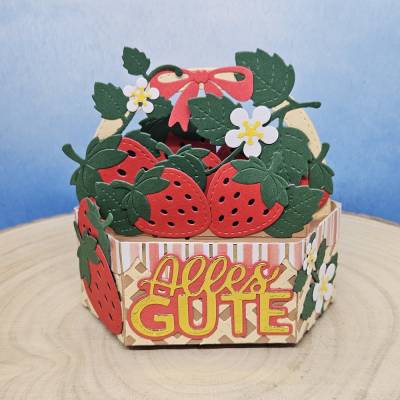 3D Pop-Up Karte Erdbeerkörbchen – Handgefertigte Plattform-Karte „Alles Gute“ – Sommerliche Grußkarte & Deko
