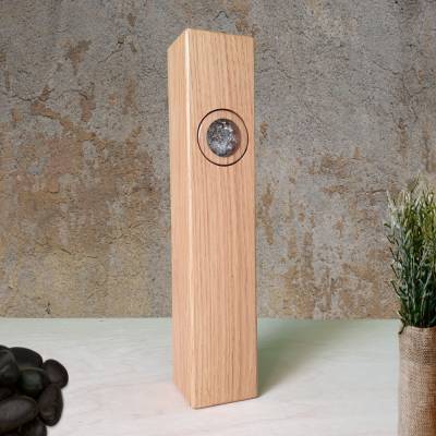 Handgefertigte LED Tischlampe aus massivem Holz, dimmbare Holzlampe 6x6x30 cm, Designlampe mit Silber-Akzent, Unikat.