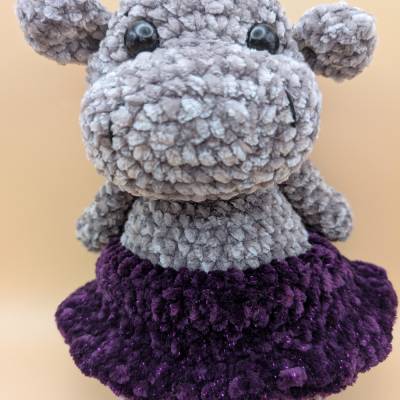 Amigurumi "Nilpferd Hilda" | Handarbeit | Geschenk | Unikat | Deko | Chenille | CE-Zertifiziert