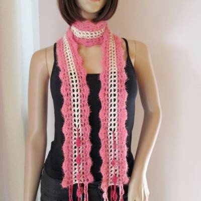 Leichter schmaler Schal in Rosa und Cremeweiß, Schmuckschal, gehäkelt, Freestyle, Baumwolle