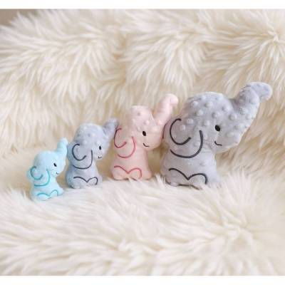 Stickdatei Elefant Rosi ITH Set – 4 Größen – Babygeschenke selbst gestalten – Design-by-Jasmina