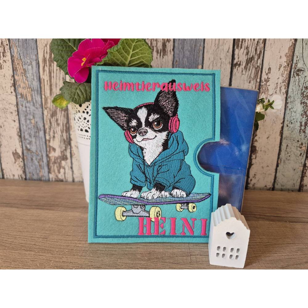 Chihuahua Stickdatei schwarz/weiß 14x14cm bzw. 15x15cm – Skater Hund mit Hoodie & Kopfhörer Bild 5