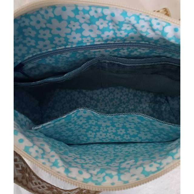 Jeans-Upcycling Crossbag, Umhängetasche, Schultertasche,Handmade aus gebrauchten Jeans Bild 5