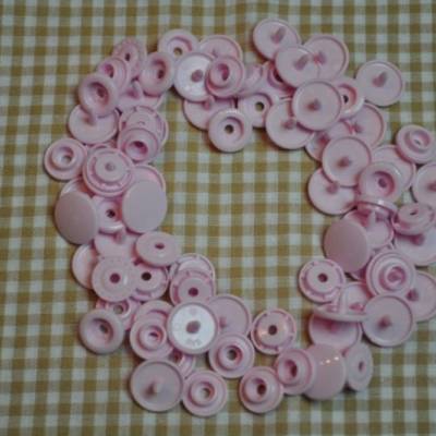 30 Baby Snaps T5 Farbe B18 Pastel Pink (babyrosa)