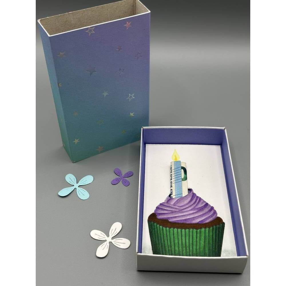 Originelles Geldgeschenk zum Geburtstag – Handgemalter Cupcake mit Geldschein als Kerze Bild 6