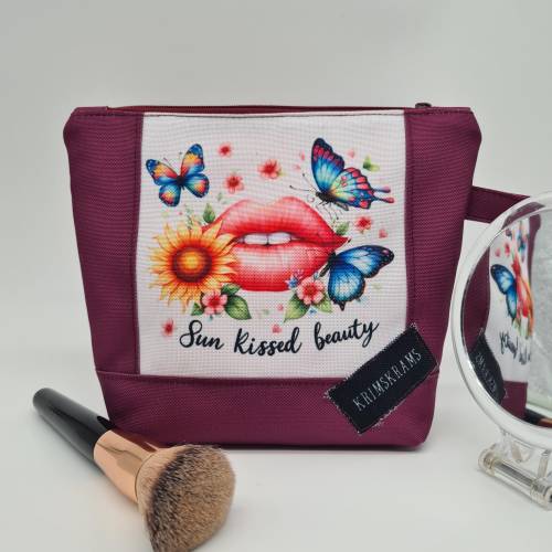 Kosmetiktasche, Sun Kissed Beauty – Kulturbeutel Sommerliche Waschtasche mit Lippen & Schmetterlingen