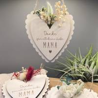 Deko Herz aus Holz mit Trockenblumen „Danke Mama“. Geschenk zum Muttertag oder Geburtstag für Mama.
