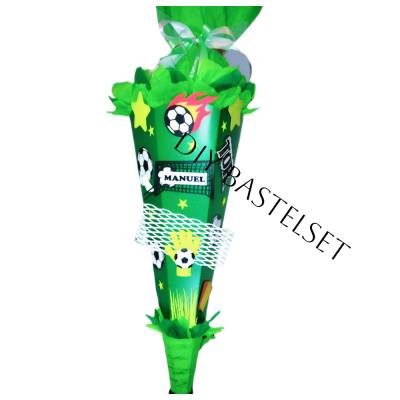 DIY Bastelset Schultüte Fußball mit Name | Inkl. 3D-Druck Applikationen & Spitzenschutz | 70cm Hartkarton | Personalisie