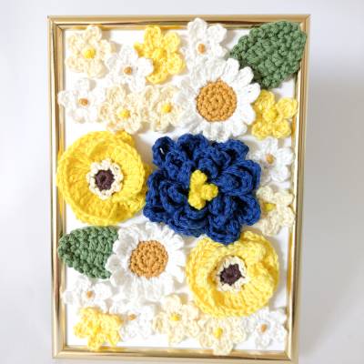Florale Wanddeko | Blumendeko gehäkelt | gehäkeltes Blumenbild | Muttertagsgeschenk | Geburtstagsgeschenkidee Freunde