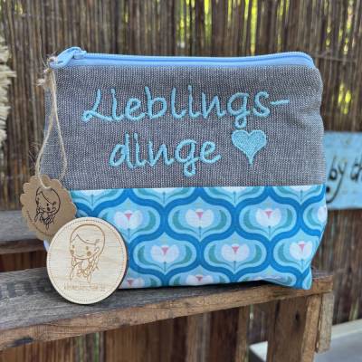 Schminktasche Lieblingsdinge blau-weiß maritim – Kosmetiktasche Geschenk für Herzensmenschen