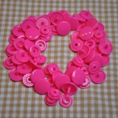 30 Baby Snaps T5 Farbe B47 neon Pink