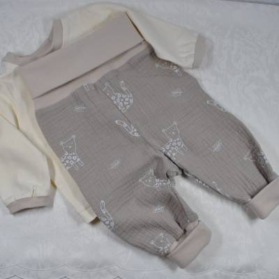 Baby-Set Gr.56, Langarmshirt und Pumphose, Katzen, Geschenk zur Geburt