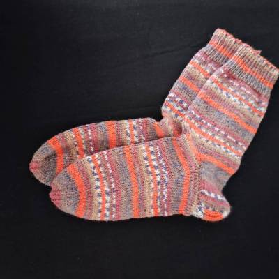 Handgestrickte Socken Gr.36/37 geringelt in Beere/Orange/Braun