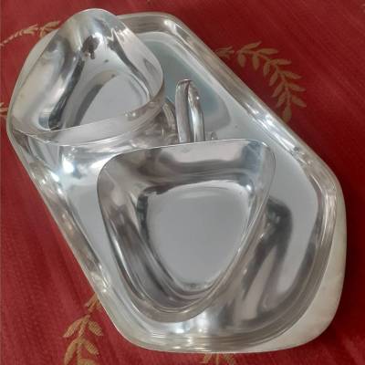Vintage WMF Milch & Zucker Set versilbert – Dreieckiges Art Déco / Bauhaus Design auf Tablett (3-teilig)