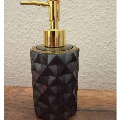 Seifenspender Resin personalisiert | Badezimmer Deko modern | Geschenkidee handmade Unikat