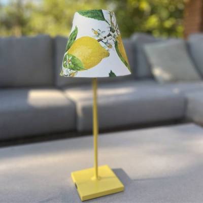Lampenschirm „Erdbeeren konisch" | als Tisch- oder Stehlampe | Baumwollstoff