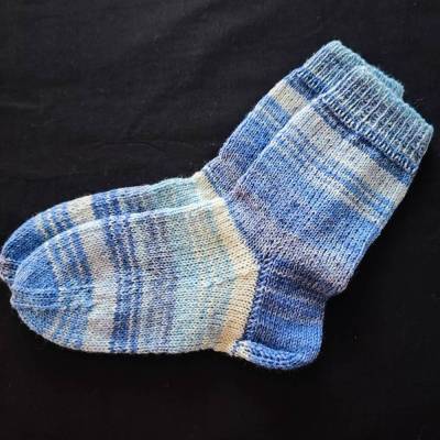 Handgestrickte Socken Gr.34/35 geringelt in Blautönen