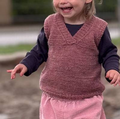 Strickanleitung Slipover für Babys und Kleinkinder, Pullunder