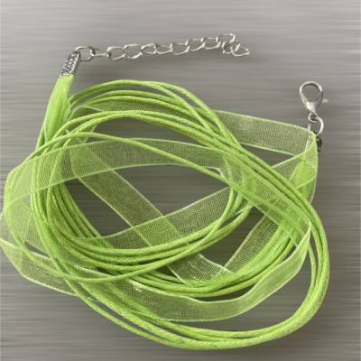 1 x Organza Halskette 43 cm hellgrün B1-0618