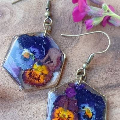 Ohrringe Echte Hornveilchen Blüte handarbeit witchy 