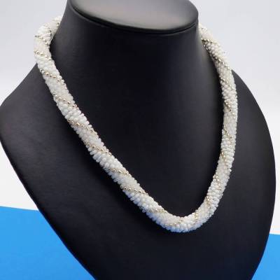 Schmuckset weiße Versuchung, gehäkelt, silber weiß, Kette + Armband, Rocailles, Häkelschmuck handmade, Braut, Hochzeit