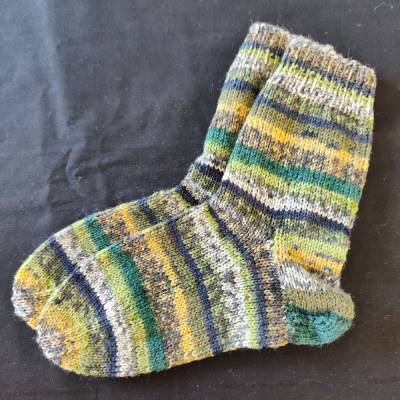 Handgestrickte Socken Gr.32/33