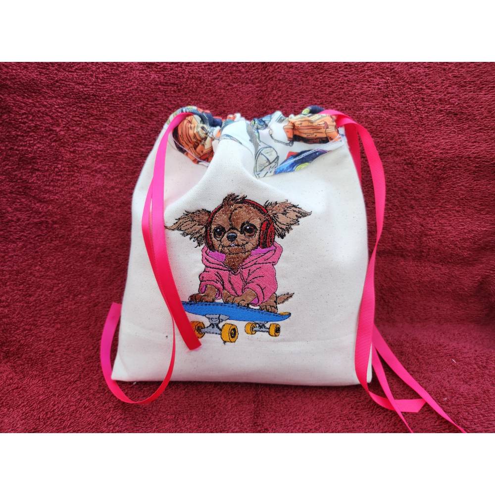 Langhaar Chihuahua Stickdatei 10x10cm – Skater Hund mit Skateboard, Hoodie & Kopfhörer Bild 9