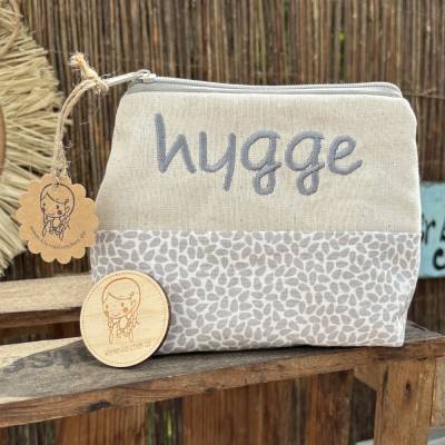 Schminktasche hygge beige-weiß gemustert - Westfalenstoffe - Kosmetiktasche Geschenkidee bestickt