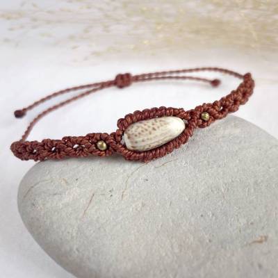 Muschelarmband - Makramee Armband mit Muschel, maritimes Boho Armband, natürlicher Schmuck für Meerliebhaber