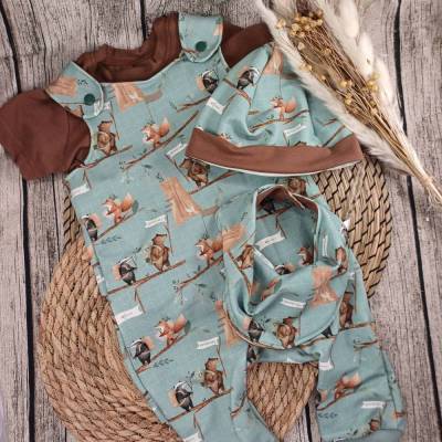 Strampler-Set Adventure altgrün und braun – Baby Geschenkset mit Mütze & Halstuch 74