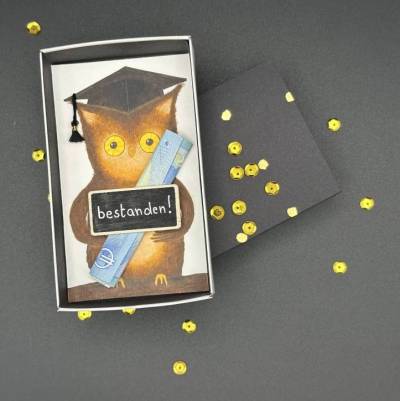 Geschenkschachtel mit Eule - Abschluss bestanden!