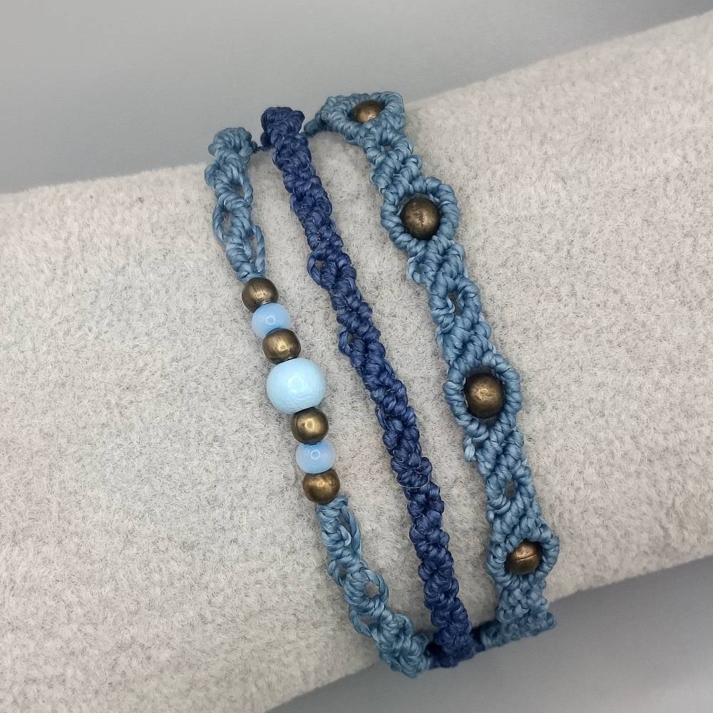 Makramee Armband 3in1, wirkt optisch wie drei Armbänder Bild 1
