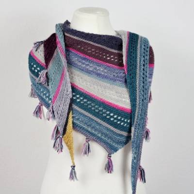Strickanleitung Dreieckstuch aus Wollresten stricken ohne Fäden vernähen