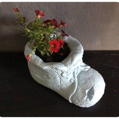 Blumentopf  Übertopf für ihre Pflanzen -  Schuh hellblau
