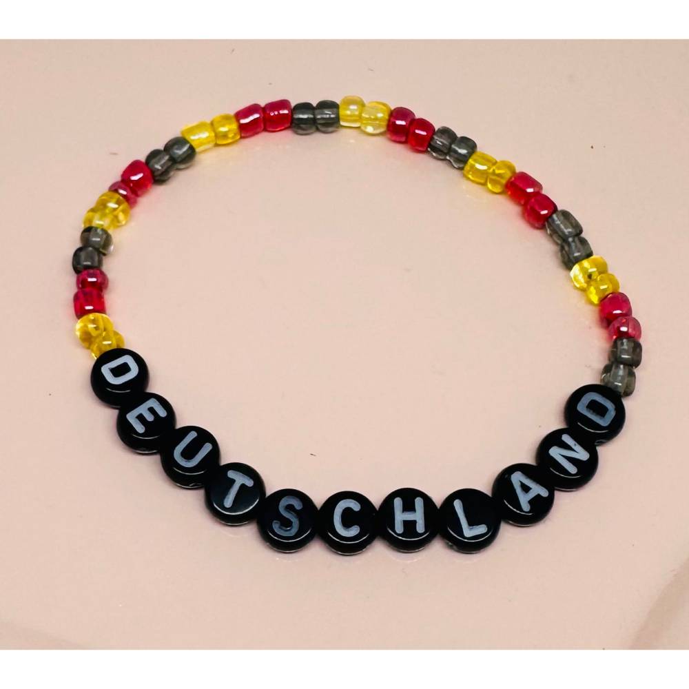 Deutschland Armband DE personalisierbar | Germany Fan Schmuck | WM EM Fußball Armband | Schwarz Rot Gold | Handgemacht Bild 3