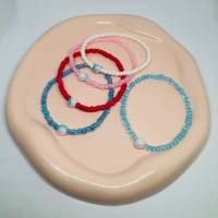 Handgemachtes Perlenarmband für Kinder & Jugendliche – Buntes Freundschaftsarmband für den Sommer