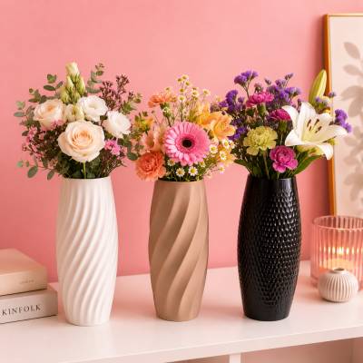 Dekorative Design-Vasen im modernen Spiral-Look